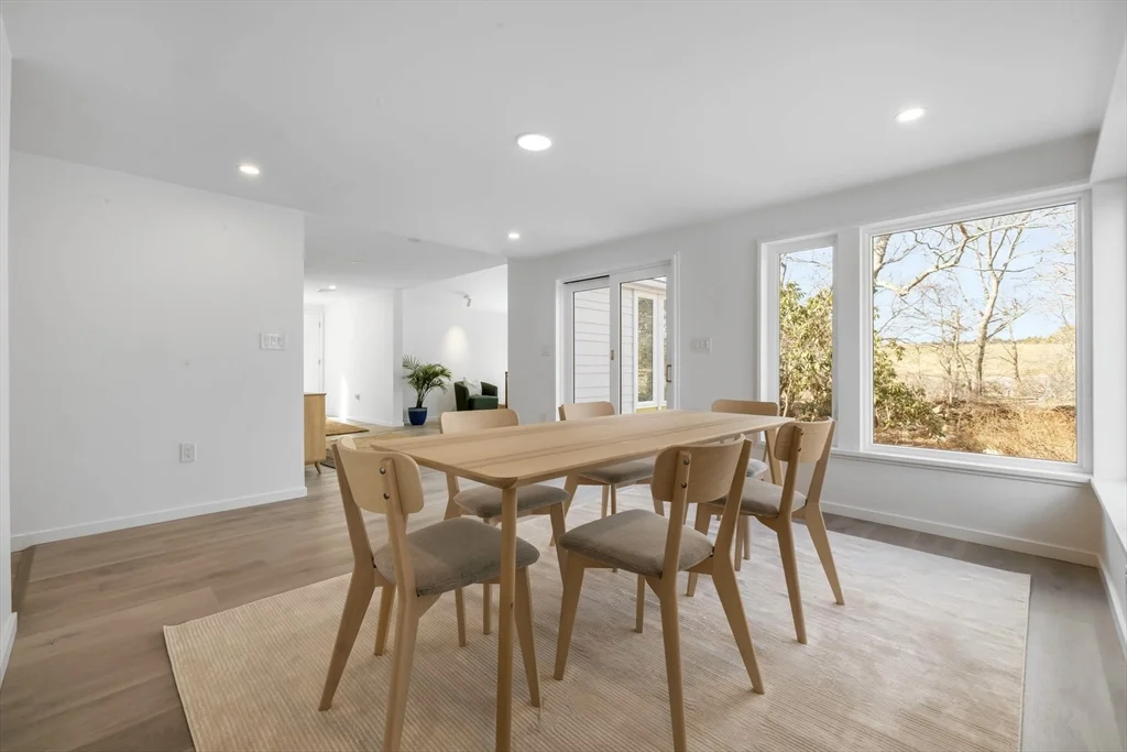 3 bed, 2 bath apartment for rent at 561 Beechwood St Unit SF, Cohasset — photo 5 of 32
