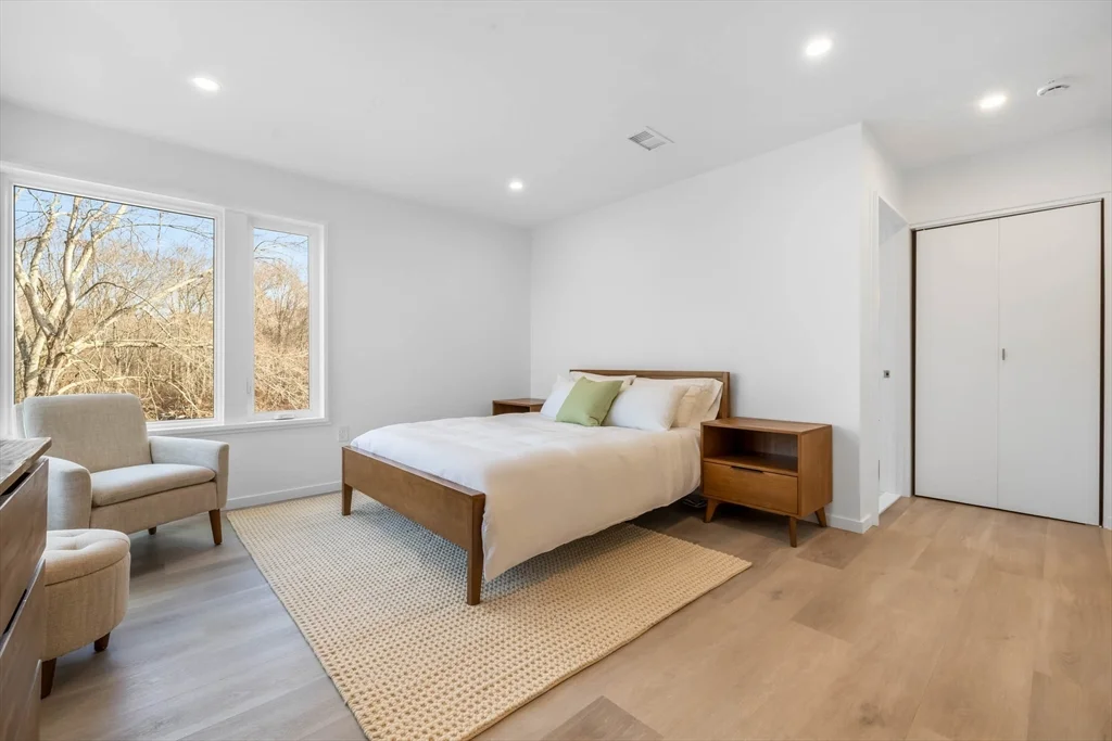 3 bed, 2 bath apartment for rent at 561 Beechwood St Unit SF, Cohasset — photo 12 of 32