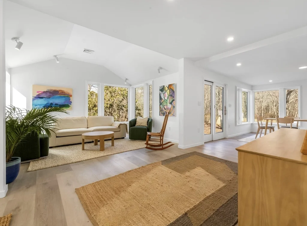 3 bed, 2 bath apartment for rent at 561 Beechwood St Unit SF, Cohasset — photo 1 of 32