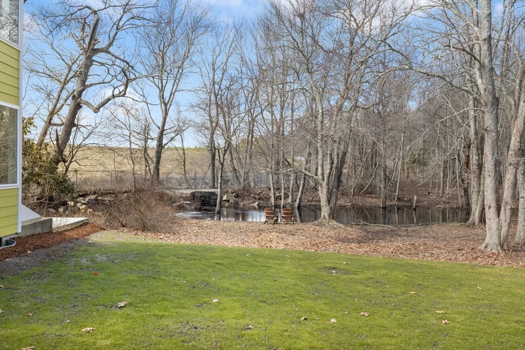 3 bed, 2 bath apartment for rent at 561 Beechwood St Unit SF, Cohasset — photo 30 of 32