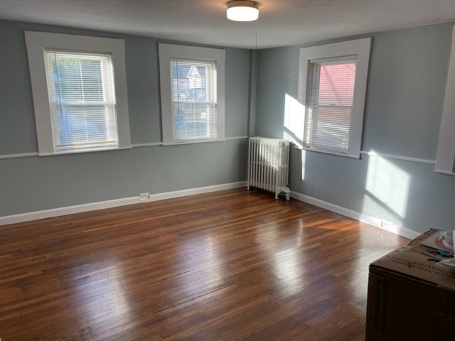 2 bed, 1 bath apartment for rent at 562 Lincoln Ave Unit 0, Saugus — photo 5 of 19