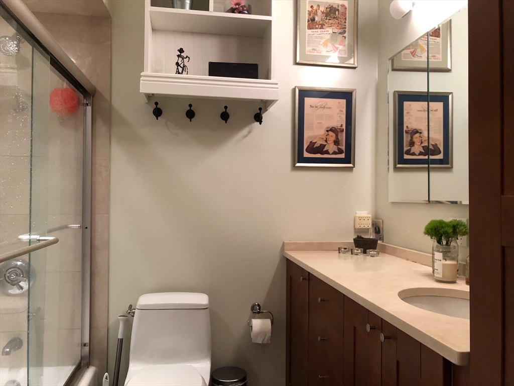 2 bed, 1 bath apartment for rent at 562 Massachusetts Ave Unit 2, South End — photo 11 of 13