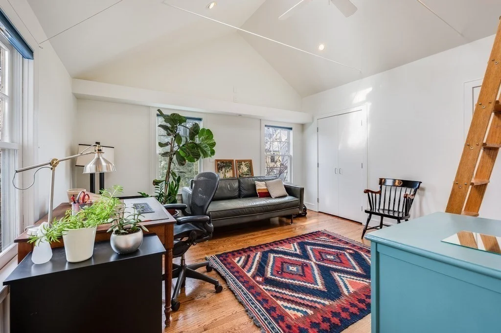 2 bed, 2 bath apartment for rent at 563 Franklin, Cambridge — photo 18 of 23