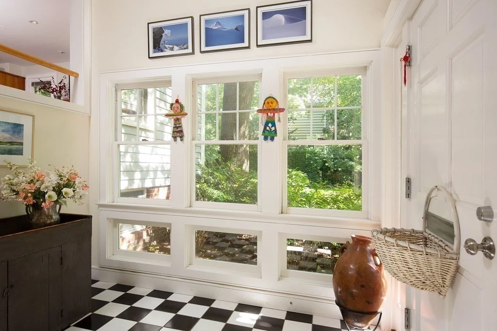 2 bed, 2 bath apartment for rent at 563 Franklin, Cambridge — photo 3 of 23
