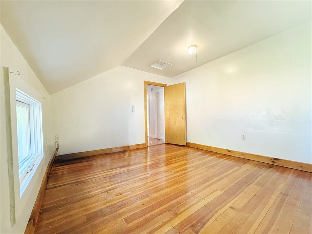 1 bed, 1 bath apartment for rent at 563 N Washington Unit B, North Attleboro — photo 11 of 15