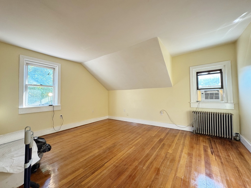 1 bed, 1 bath apartment for rent at 563 N Washington Unit B, North Attleboro — photo 3 of 15