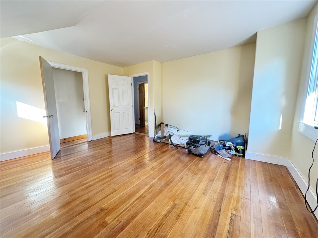 1 bed, 1 bath apartment for rent at 563 N Washington Unit B, North Attleboro — photo 4 of 15