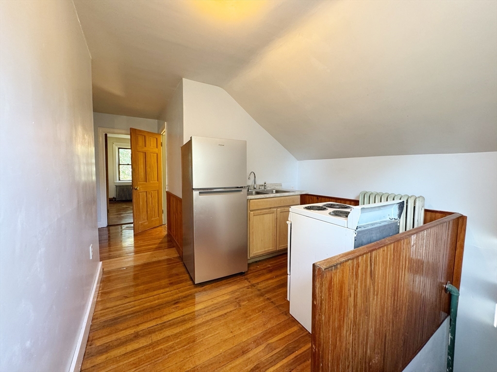 1 bed, 1 bath apartment for rent at 563 N Washington Unit B, North Attleboro — photo 12 of 15
