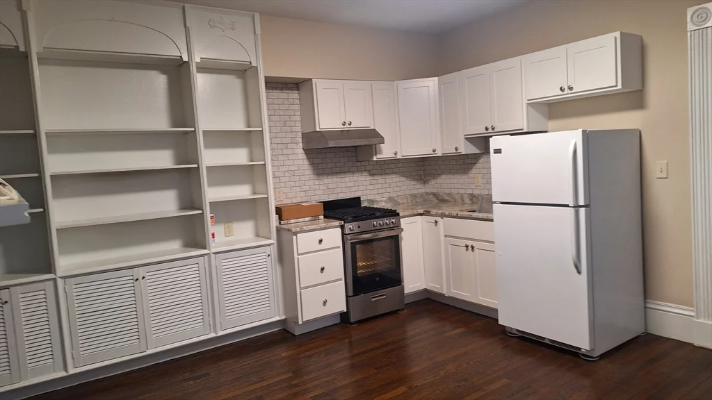 1 bed, 1 bath apartment for rent at 564 Dartmouth St Unit 1F, Bliss Corner — photo 6 of 11