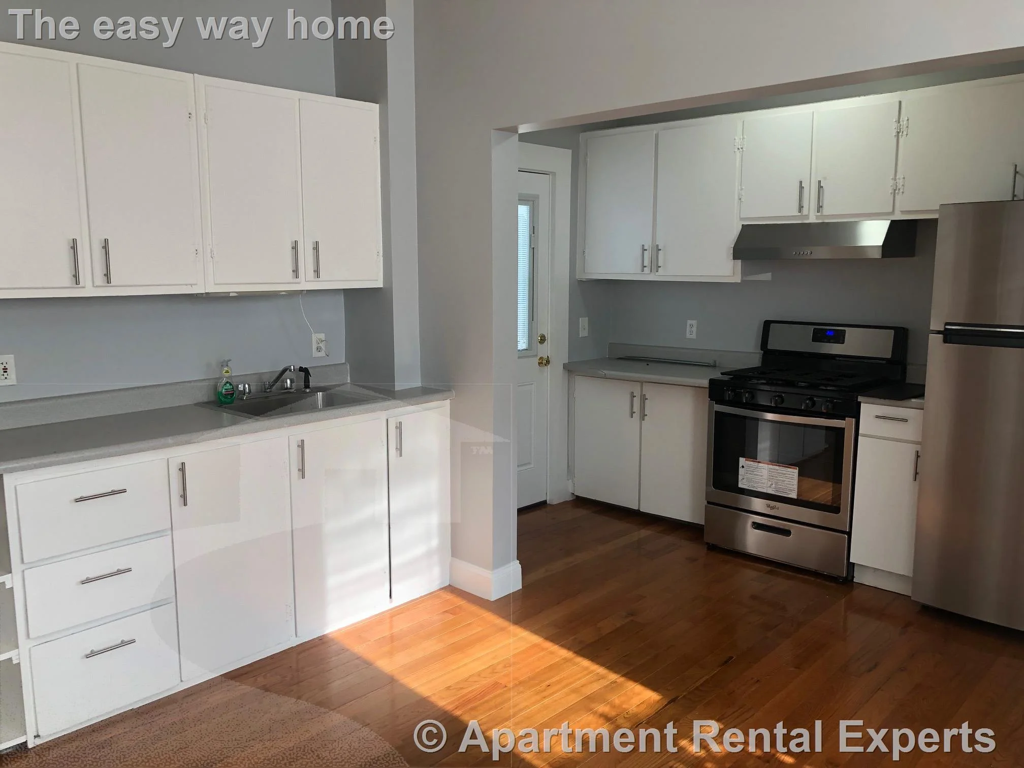 1 bed, 1 bath apartment for rent at 564 Putnam Ave Unit 1R, Cambridgeport — photo 1 of 15