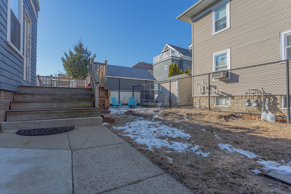 3 bed, 1 bath apartment for rent at 565-567 Riverside Ave Unit 567, Medford — photo 15 of 15