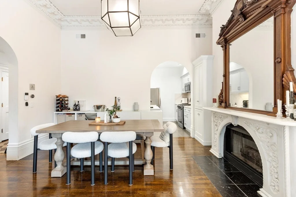 2 bed, 1 bath apartment for rent at 565 Massachusetts Ave Unit 2, South End — photo 8 of 31