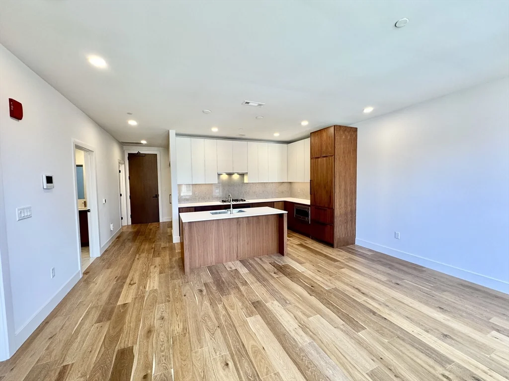 1 bed, 1 bath apartment for rent at 566 Columbus Ave Unit 406, South End — photo 1 of 35