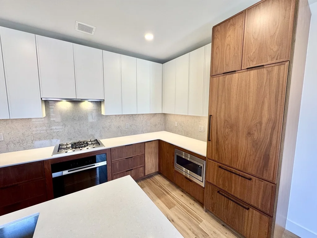 1 bed, 1 bath apartment for rent at 566 Columbus Ave Unit 406, South End — photo 13 of 35