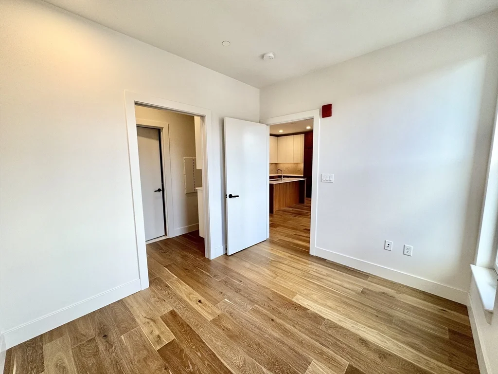1 bed, 1 bath apartment for rent at 566 Columbus Ave Unit 406, South End — photo 18 of 35