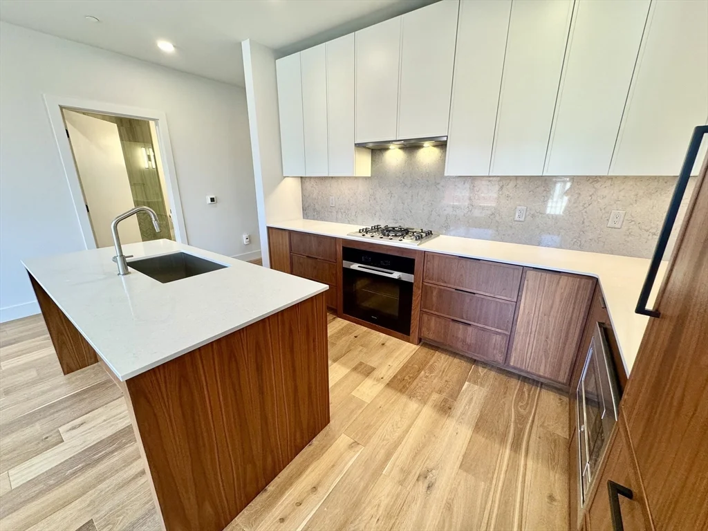 1 bed, 1 bath apartment for rent at 566 Columbus Ave Unit 406, South End — photo 11 of 35