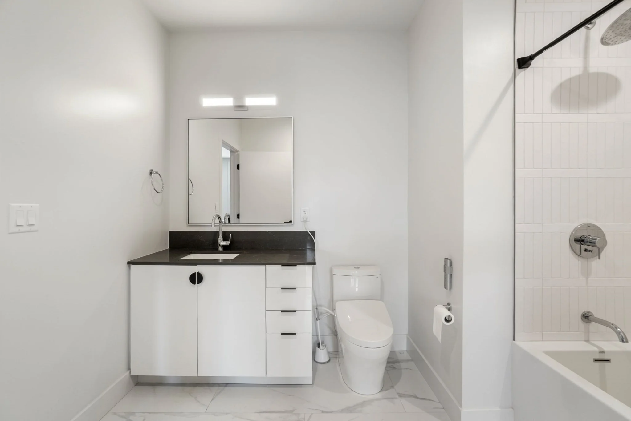 2 bed, 2 bath apartment for rent at 566 Columbus Ave Unit 410, South End — photo 15 of 30