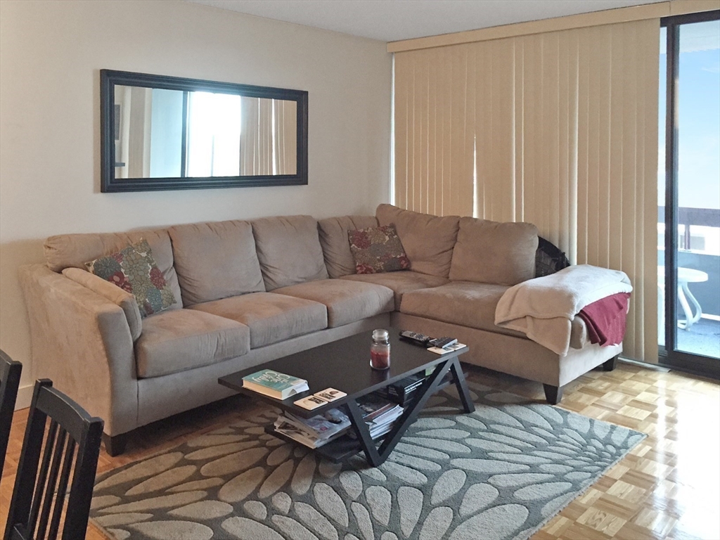 2 bed, 1 bath apartment for rent at 566 Commonwealth Ave Unit 409, Fenway — photo 7 of 23