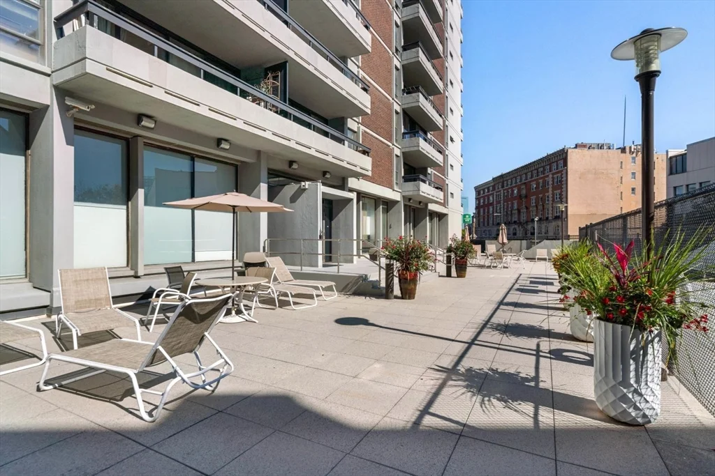 2 bed, 2 bath apartment for rent at 566 Commonwealth Ave Unit PH2, Fenway — photo 19 of 21