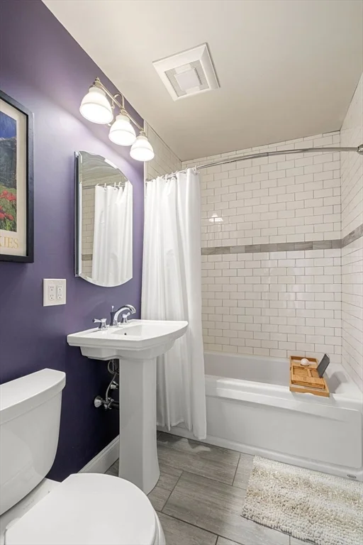2 bed, 2 bath apartment for rent at 566 Commonwealth Ave Unit PH2, Fenway — photo 15 of 21