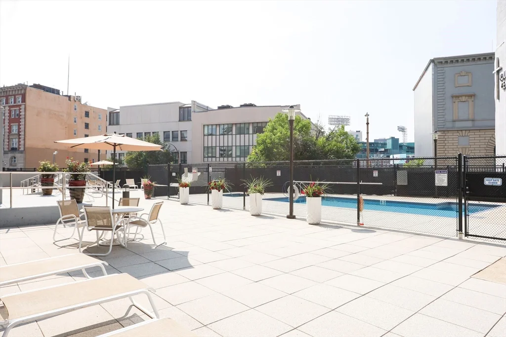 1 bed, 1 bath apartment for rent at 566 Commonwealth Unit 303, Fenway — photo 12 of 14