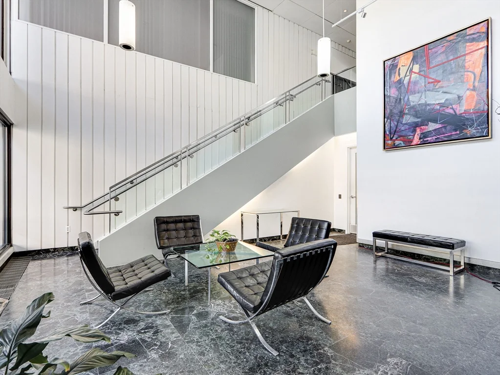 1 bed, 1 bath apartment for rent at 566 Commonwealth Unit 303, Fenway — photo 9 of 14