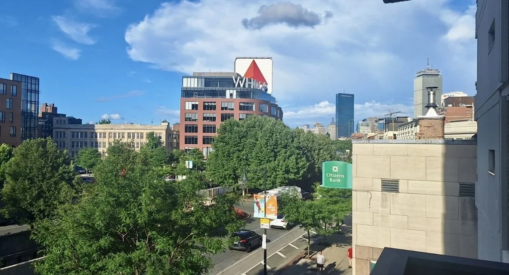 1 bed, 1 bath apartment for rent at 566 Commonwealth Unit 303, Fenway