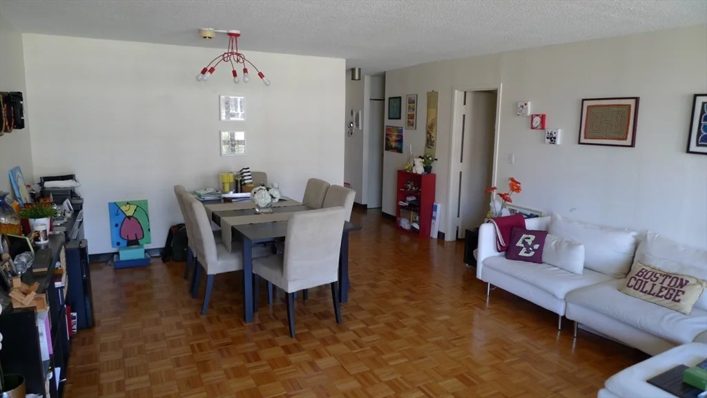 1 bed, 1 bath apartment for rent at 566 Commonwealth Unit 303, Fenway — photo 3 of 14