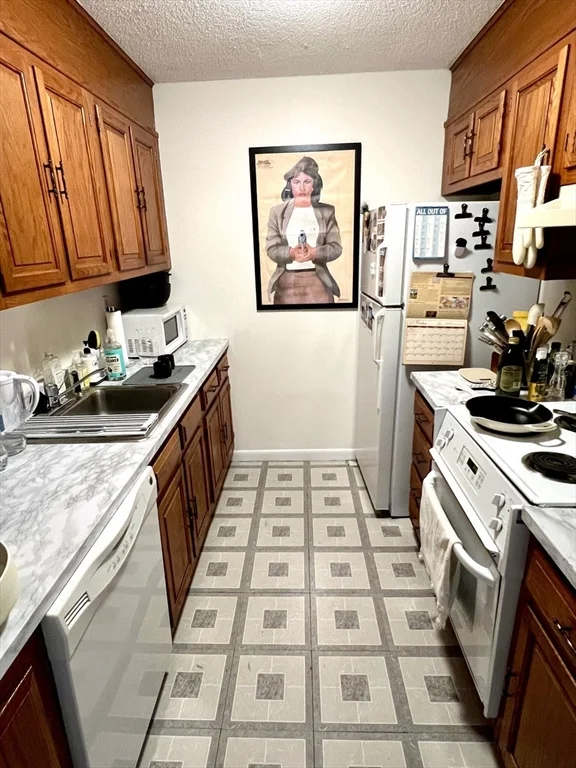 1 bed, 1 bath apartment for rent at 566 Commonwealth Unit 408, Fenway — photo 6 of 13