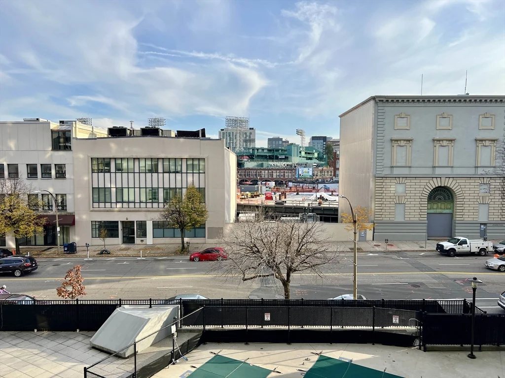 1 bed, 1 bath apartment for rent at 566 Commonwealth Unit 408, Fenway — photo 3 of 13