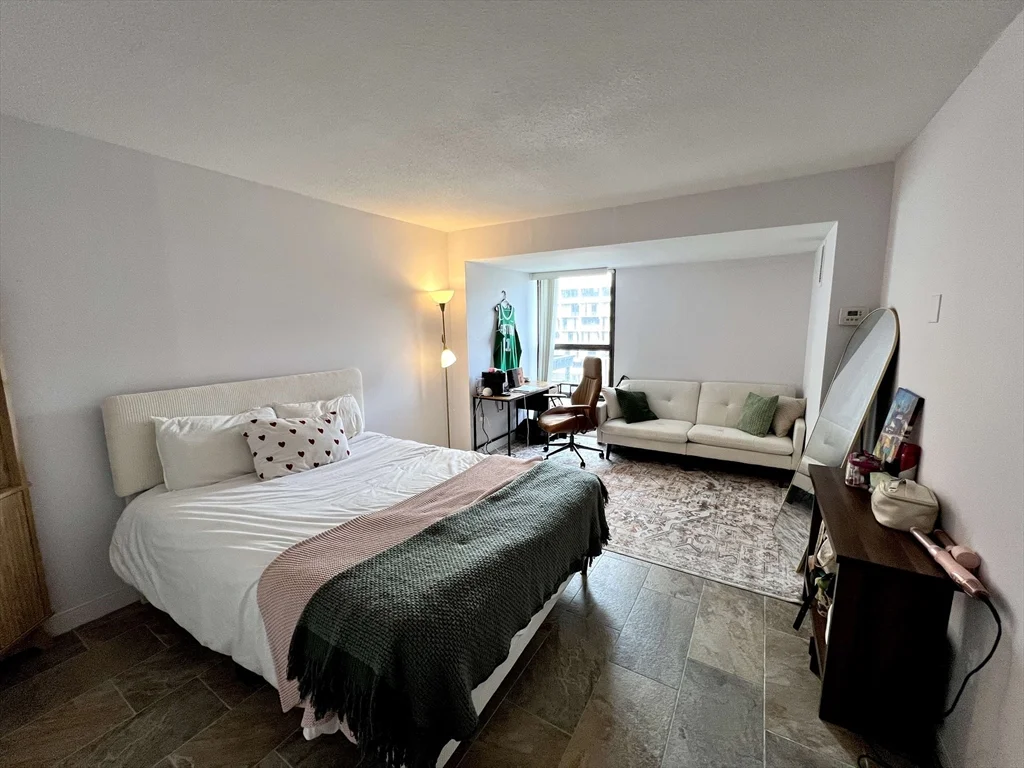 2 bed, 2 bath apartment for rent at 566 Commonwealth Unit 501, Fenway — photo 7 of 13