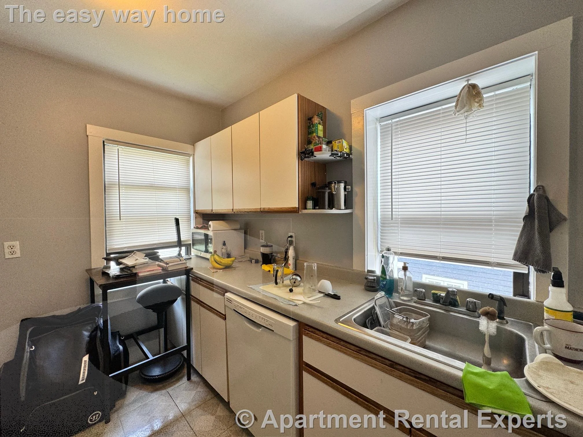 1 bed, 1 bath apartment for rent at 566 Putnam Ave Unit 2R, Cambridgeport — photo 3 of 8