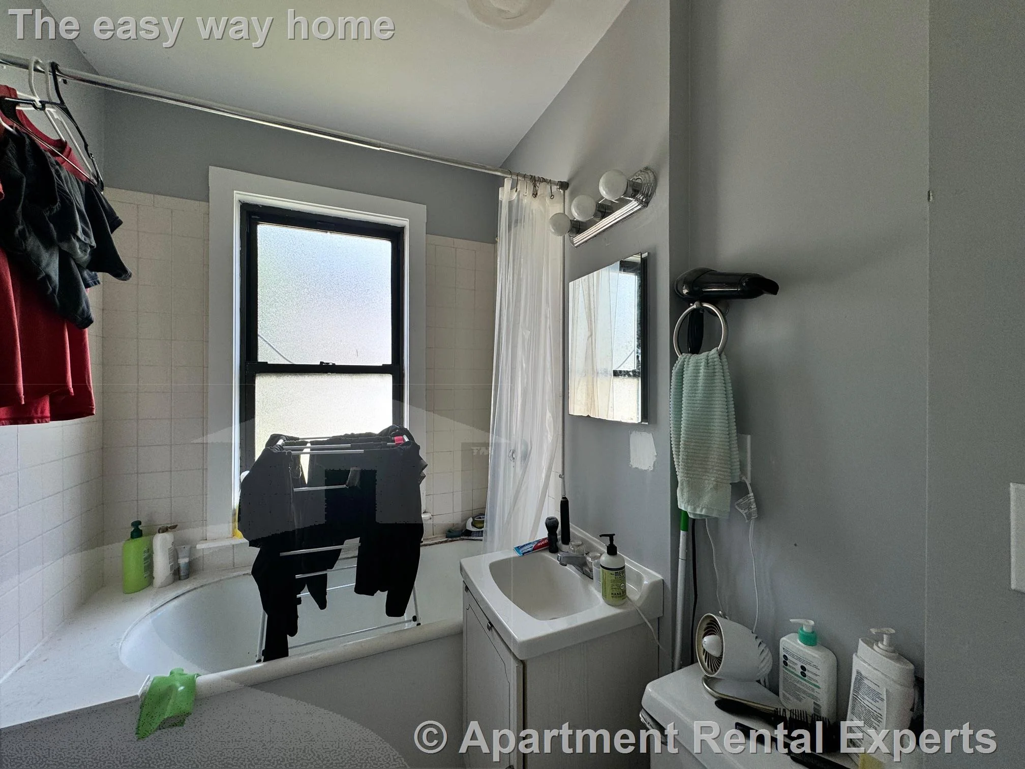 1 bed, 1 bath apartment for rent at 566 Putnam Ave Unit 2R, Cambridgeport — photo 7 of 8