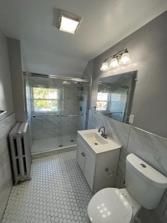 1 bed, 1 bath apartment for rent at 567 Adams St Unit 2, Dorchester — photo 5 of 7