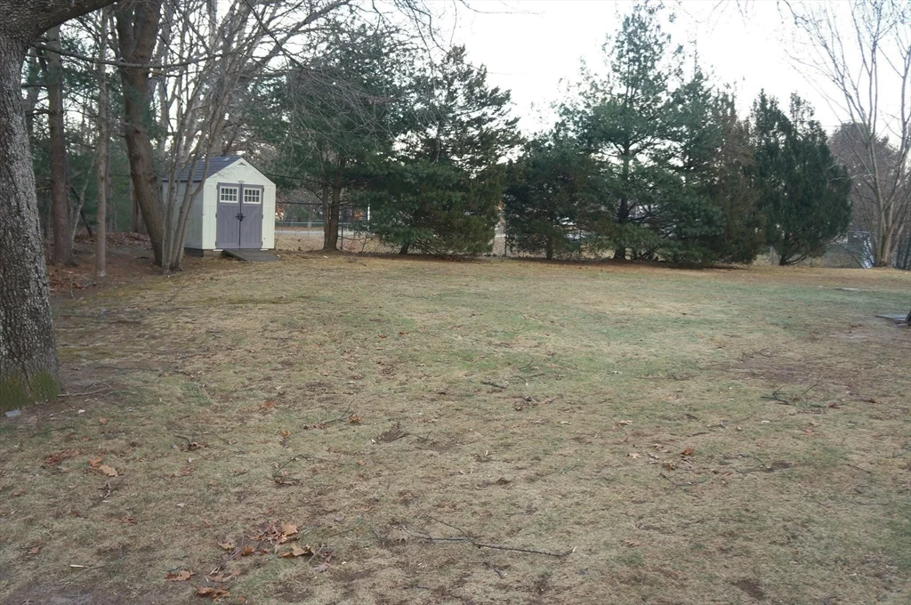 3 bed, 1 bath apartment for rent at 567 Mendon Rd Unit 1, Attleboro — photo 16 of 16