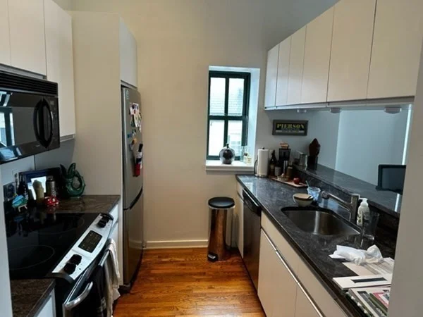 2 bed, 1 bath apartment for rent at 567 Tremont St Unit 13, South End — photo 5 of 13