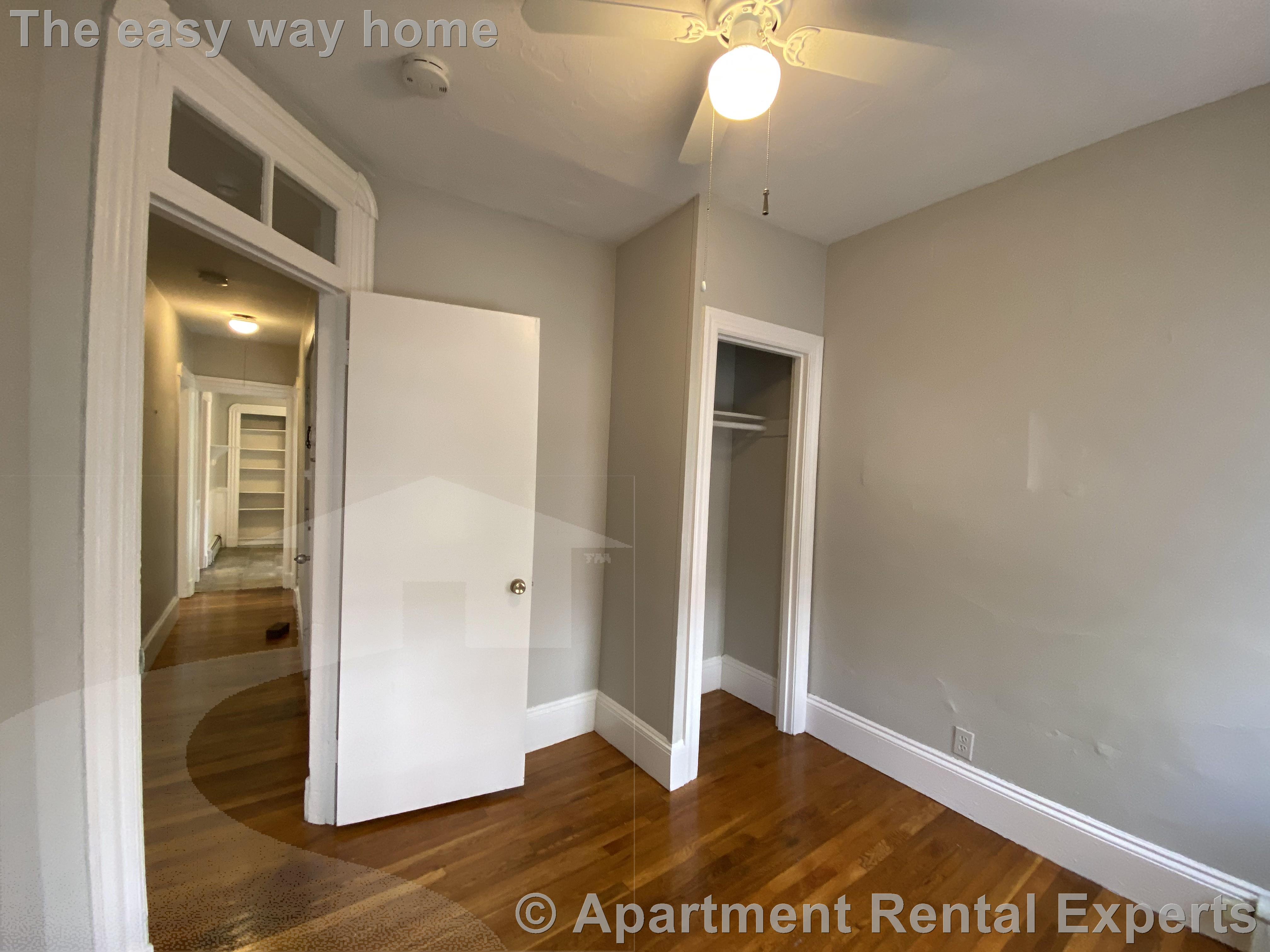 1 bed, 1 bath apartment for rent at 568 Green St Unit 2, Central Square — photo 11 of 13