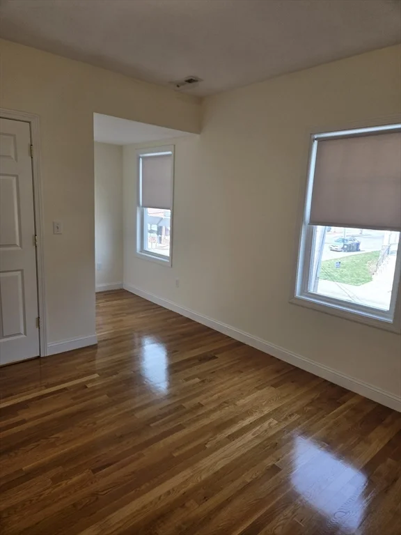 3 bed, 2 bath apartment for rent at 569 Adams Unit 1, East Milton — photo 24 of 31