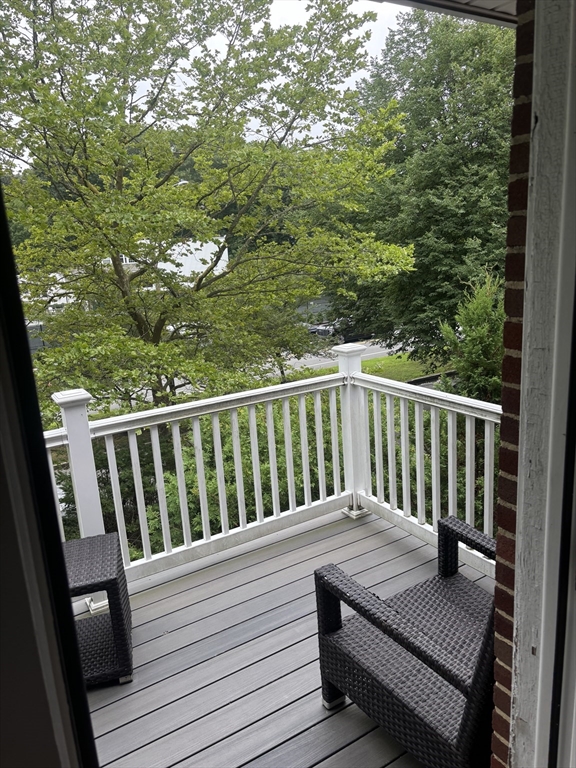 3 bed, 1 bath apartment for rent at 569 Commonwealth Ave Unit 2, Newton — photo 12 of 21