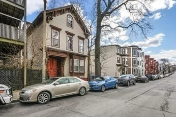 2 bed, 1 bath apartment for rent at 569 E 6th Unit 1, South Boston — photo 16 of 16