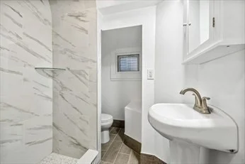2 bed, 1 bath apartment for rent at 569 E 6th Unit 1, South Boston — photo 13 of 16