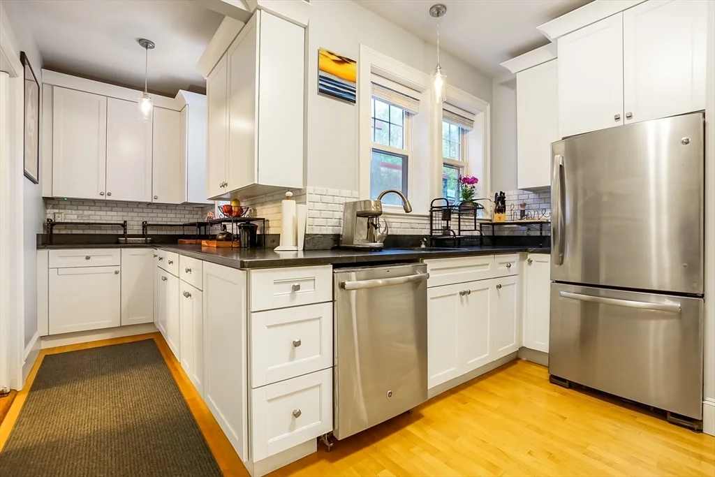 2 bed, 1 bath apartment for rent at 569 Franklin St Unit 6, Melrose — photo 13 of 38