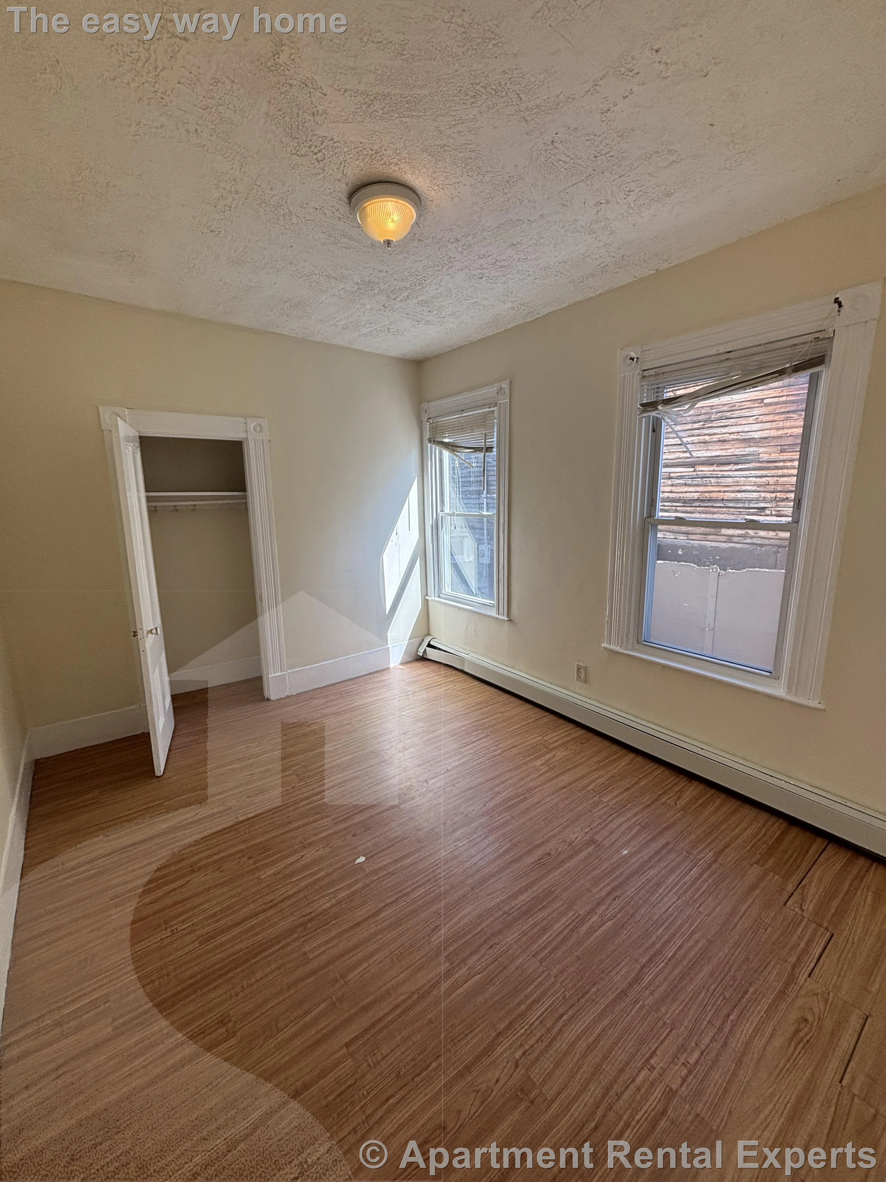 3 bed, 1 bath apartment for rent at 569 Main St Unit 1, Tufts — photo 8 of 17
