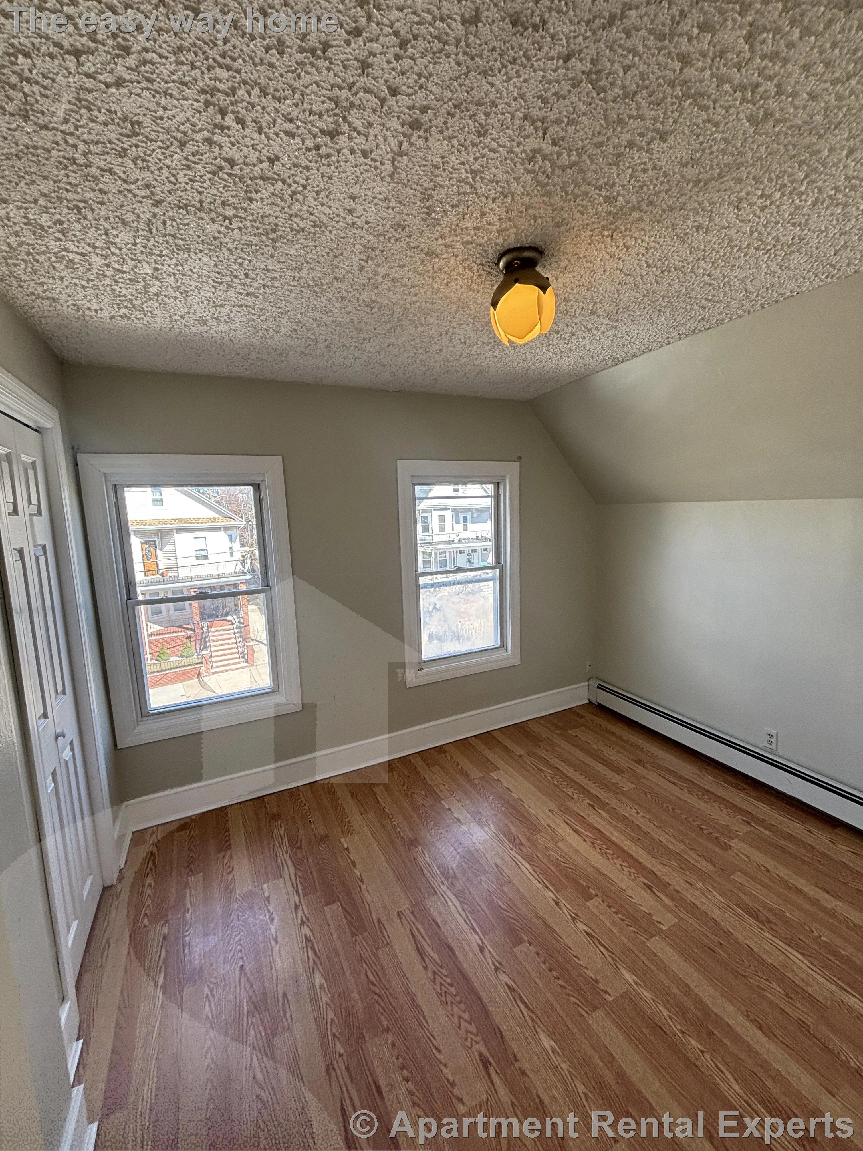 4 bed, 2 bath apartment for rent at 569 Main St Unit 2, Magoun Square — photo 10 of 14