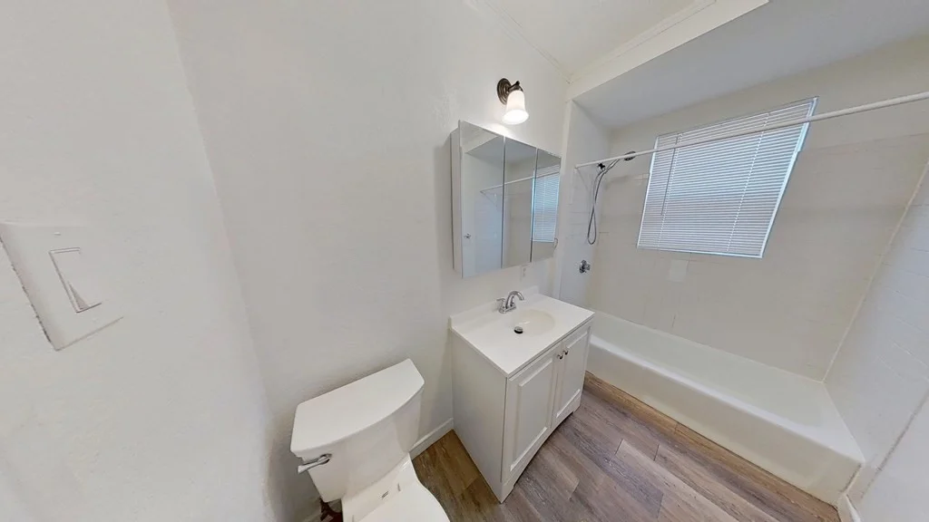 4 bed, 1 bath apartment for rent at 569 Norfolk St Unit 1, Mattapan — photo 6 of 12