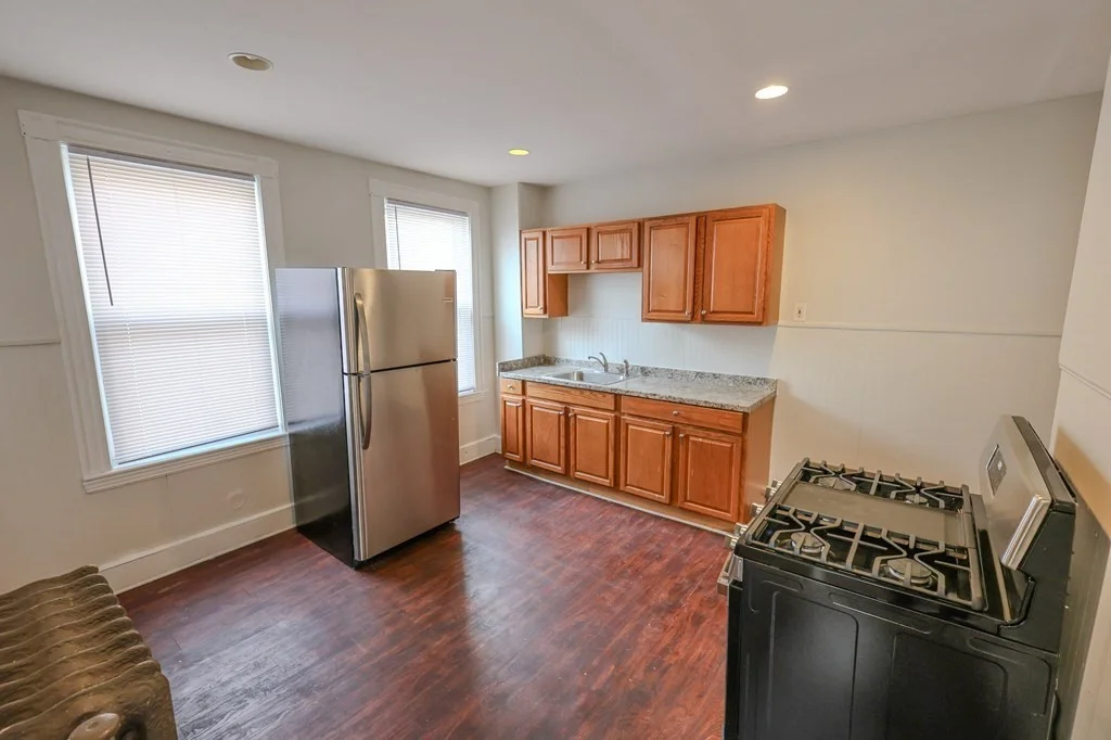 4 bed, 1 bath apartment for rent at 569 Norfolk St Unit 2, Mattapan