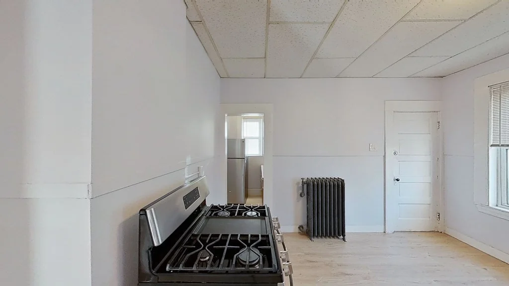 4 bed, 1 bath apartment for rent at 569 Norfolk St Unit 3, Mattapan — photo 5 of 23
