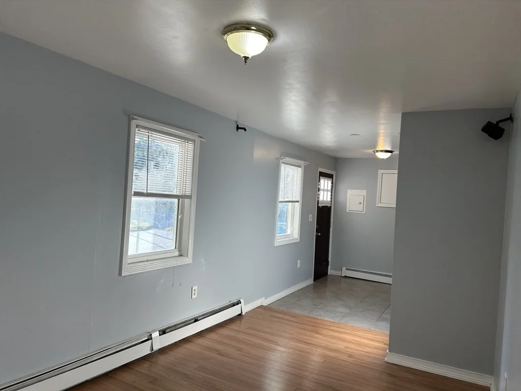 1 bed, 1 bath apartment for rent at 569 Winthrop St Unit 1, Rehoboth — photo 3 of 13