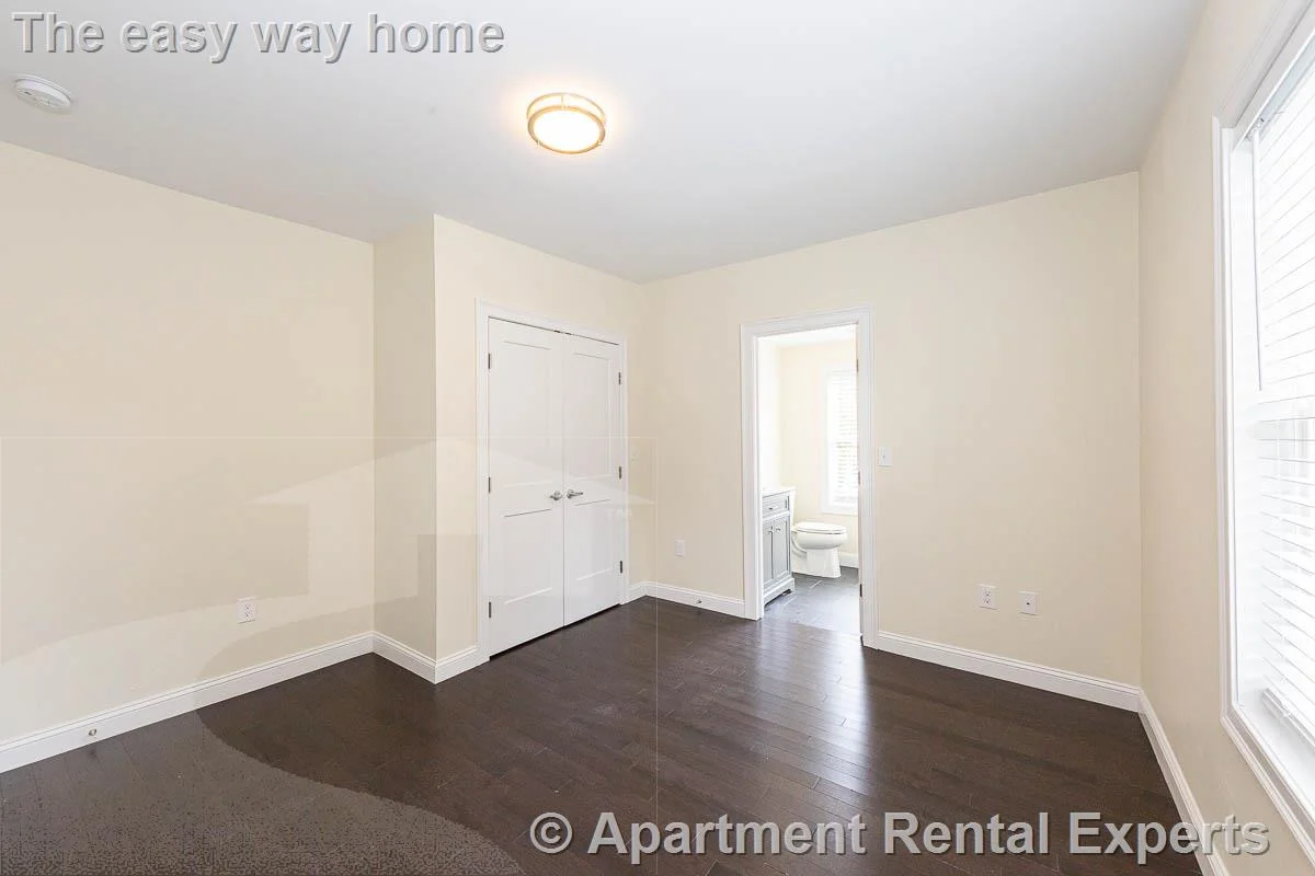2 bed, 2 bath apartment for rent at 57-59 Catherine St Unit 1, Jamaica Plain — photo 13 of 15
