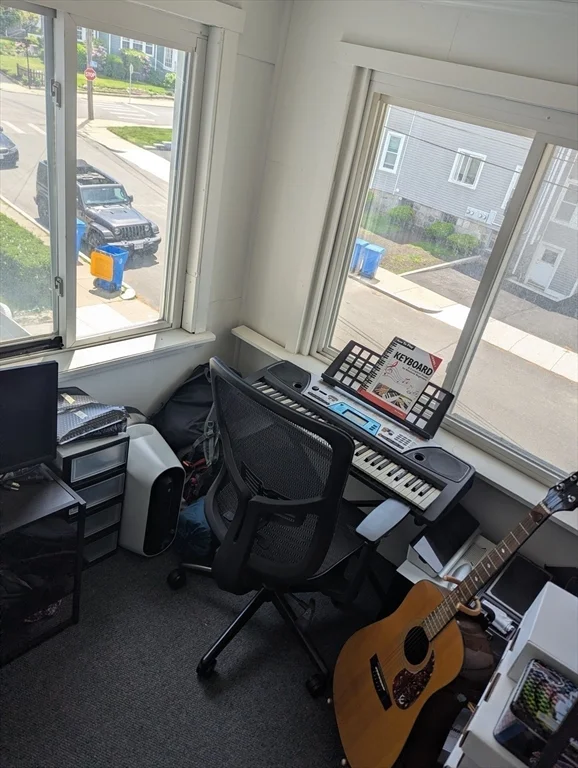 2 bed, 1 bath apartment for rent at 57-59 Sewall Ave Unit 2, Winthrop — photo 9 of 17